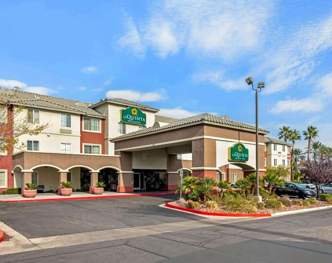 La Quinta Inn & Suites Las Vegas RedRock/Summerlin - Außenansicht