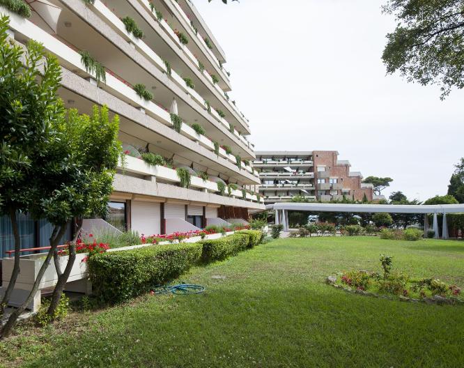 Suites Marilia Apartments - Außenansicht