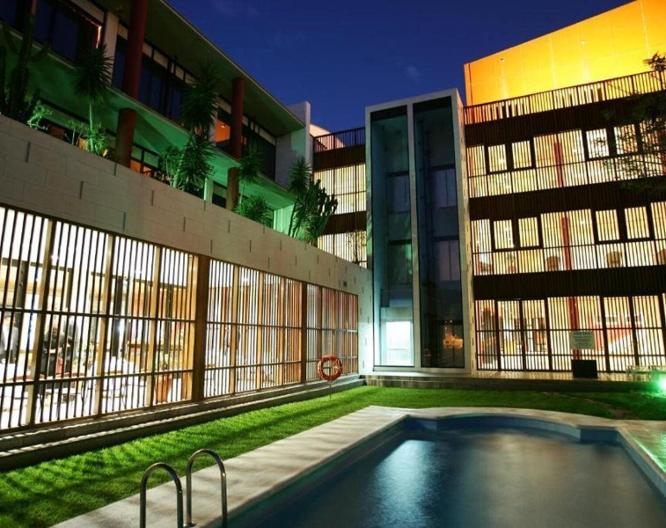 Hotel Escuela Santa Cruz - Außenansicht