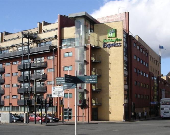 Express by Holiday Inn Glasgow Riverside - Außenansicht