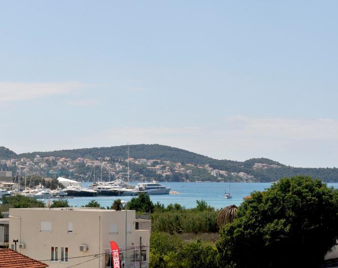 Apartments Trogir - Außenansicht