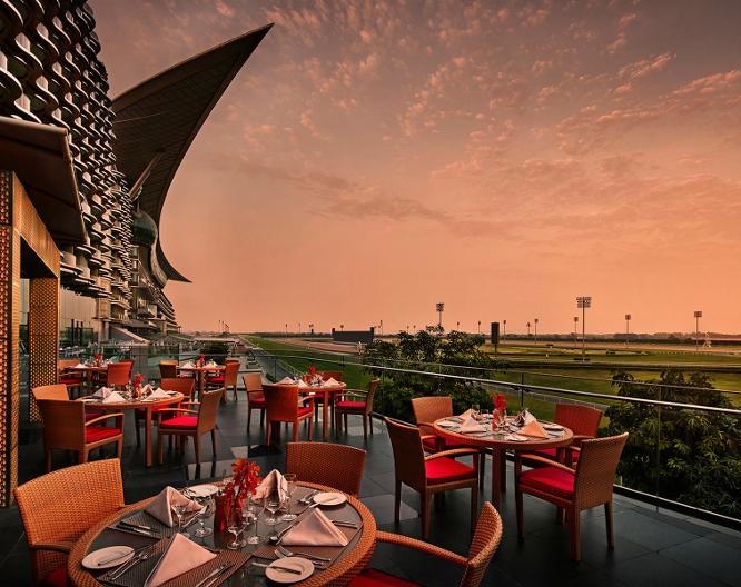The Meydan Hotel - Repas et boissons