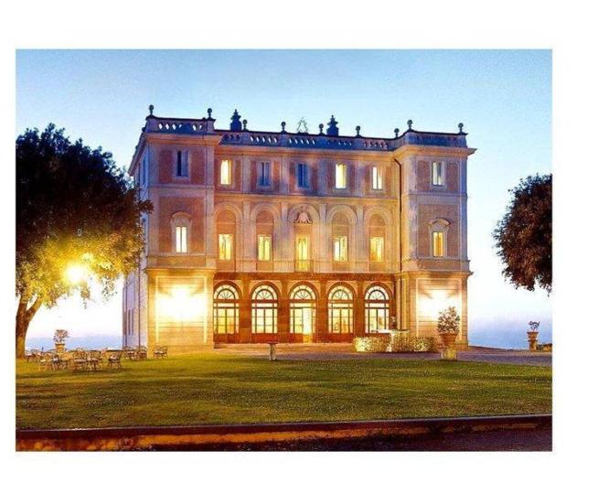 Parkhotel Villa Grazioli - Außenansicht