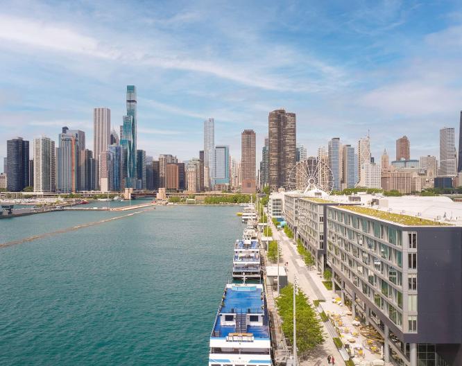 Sable at Navy Pier Chicago Curio Collection by Hilton - Außenansicht