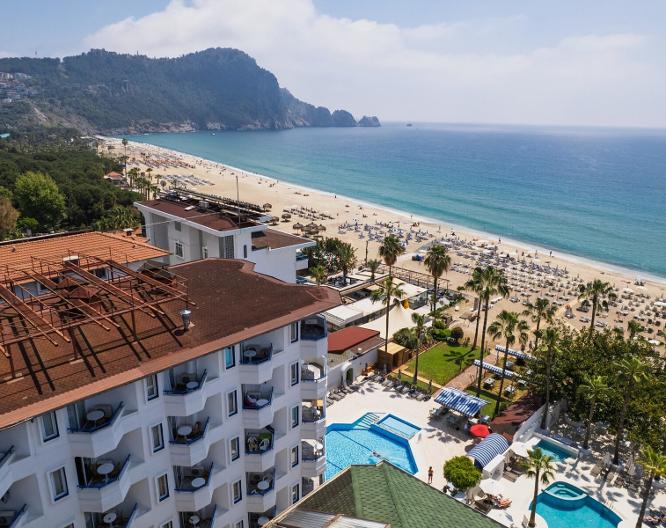 Elysee Beach Hotel - Außenansicht