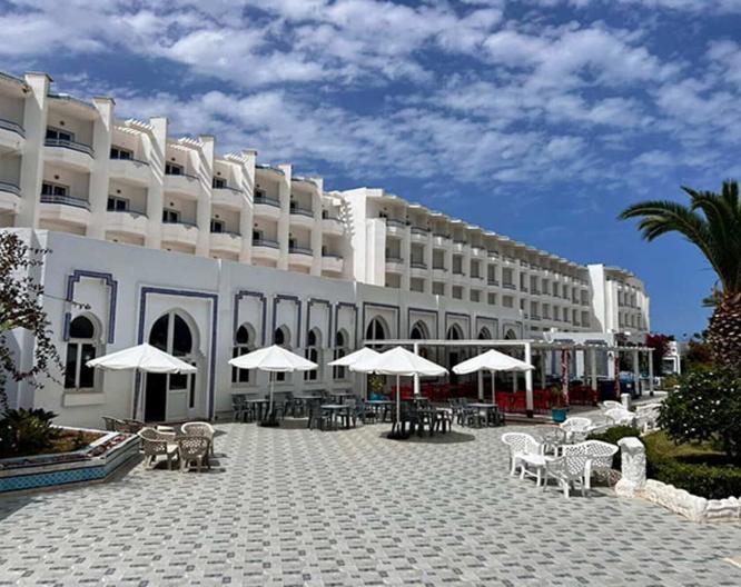 Hotel Chiraz - Außenansicht