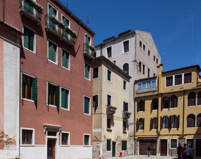 Palazzo San Luca - Außenansicht