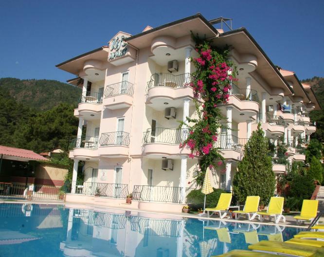 Life Apart Marmaris - Außenansicht