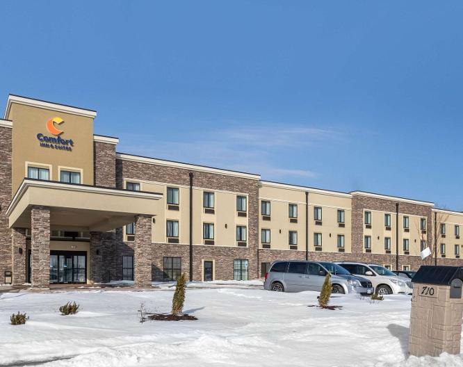 Comfort Inn & Suites Cedar Rapids CID Eastern Iowa Airport - Außenansicht