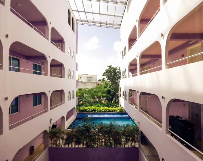 Hotel Kavia - Außenansicht