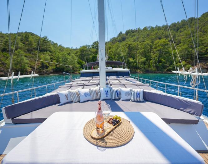 Tarsu Yacht Hotel - Landschaft