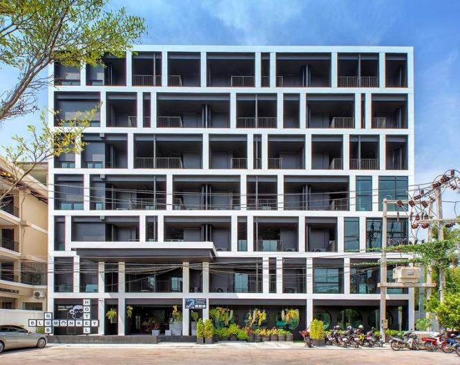 Blu Monkey Hub and Hotel - Außenansicht