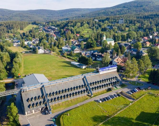 Hotel Skicentrum - Außenansicht