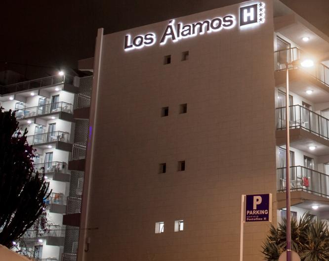 Hotel Los Álamos - Außenansicht