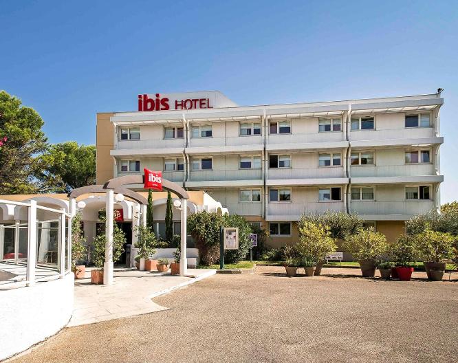Ibis Nimes Ouest - Vue extérieure