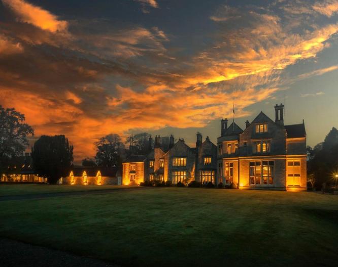 Lough Rynn Castle Estate & Gardens - Außenansicht