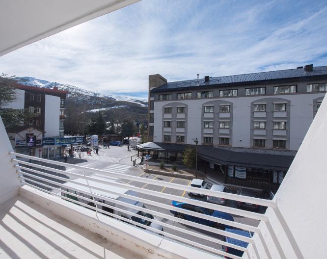 Hotel Mont Blanc - Außenansicht