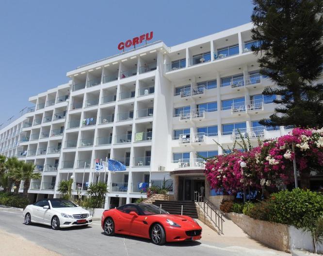 Corfu Hotel - Außenansicht