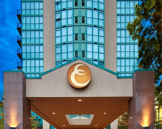 Executive Plaza Hotel Metro Vancouver - Außenansicht