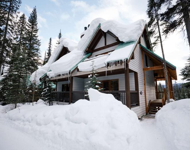 Emerald Lake Lodge - Außenansicht