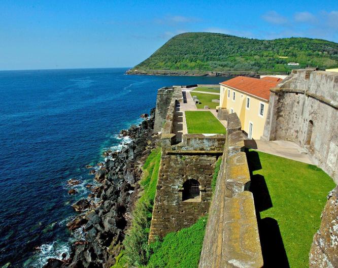 Pousada Forte Angra Do Heroismo - Außenansicht