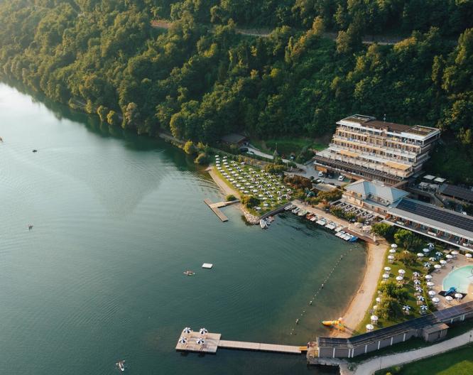 Parc Hotel du Lac - Außenansicht