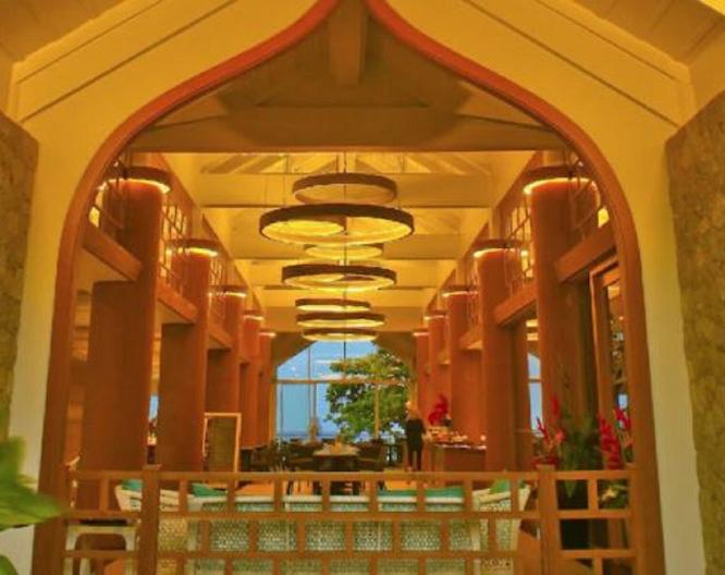 Beyond Resort Karon - Außenansicht