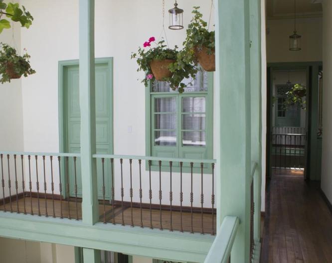 Hotel Casa De La Vega - Außenansicht