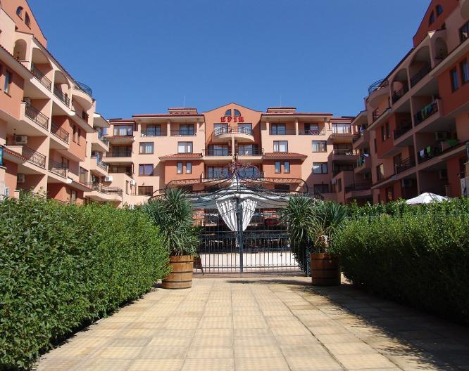 Aparthotel Efir - Außenansicht