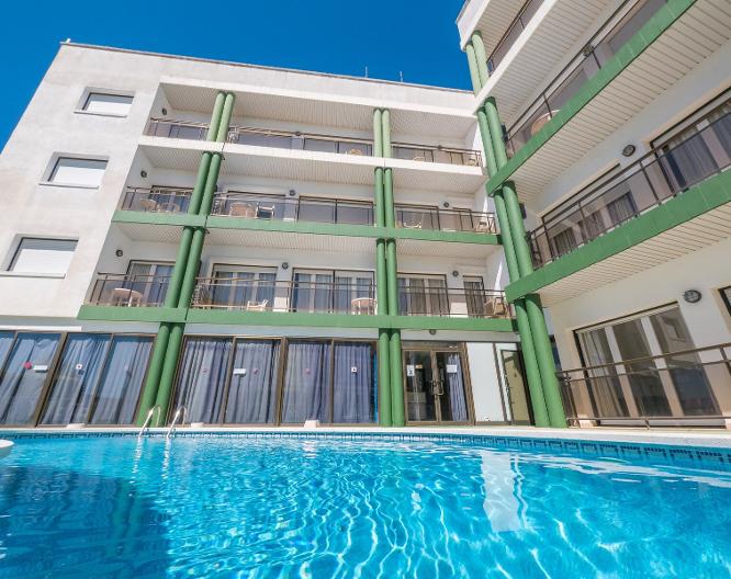 AR Melrose Place Apartments - Außenansicht
