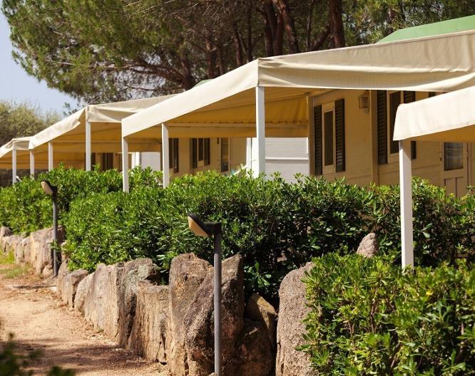 Centro Vacanze Isuledda - Camping Village - Vue extérieure