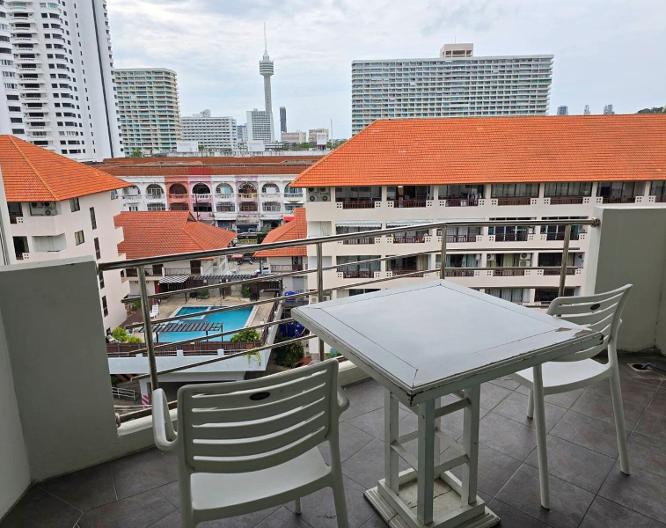 Jomtien Plaza Residence - Außenansicht