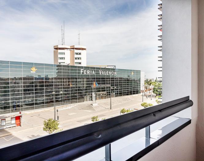 B48 Valencia Feria - Außenansicht