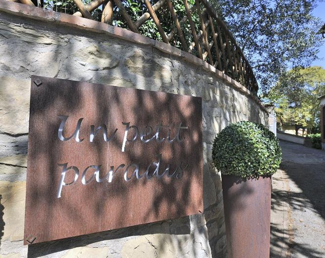 Un Petit Paradis - Außenansicht