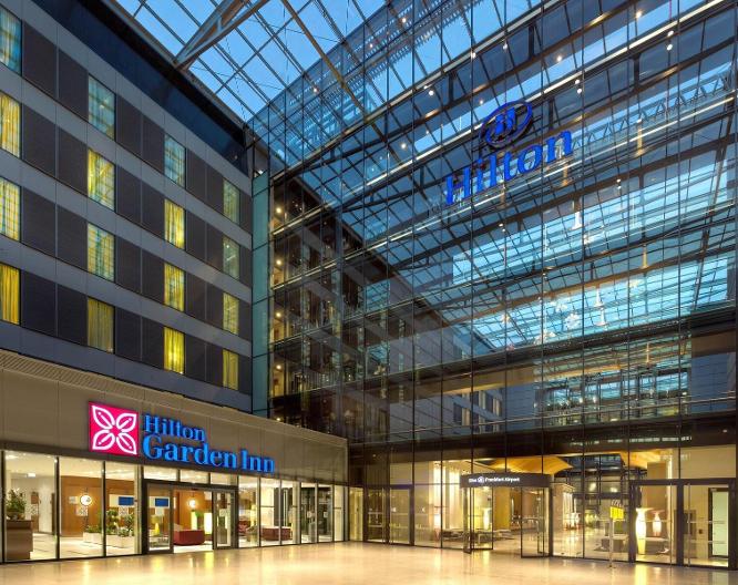 Hilton Frankfurt Airport - Außenansicht