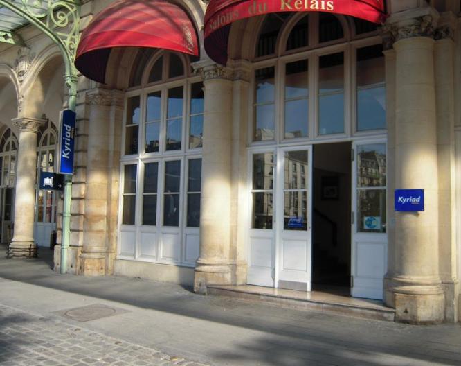 Kyriad Paris Gare de l'Est 10 - Außenansicht