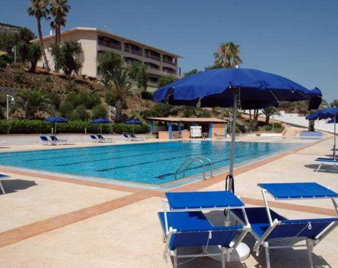 Residence Isabella Sport - Pool