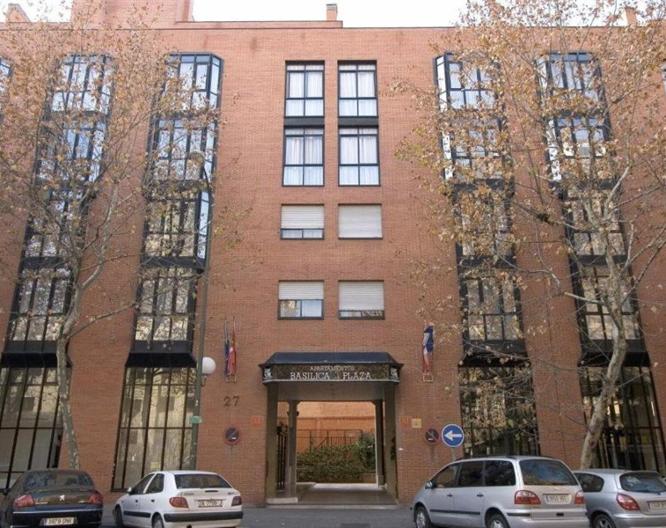 Espahotel Plaza Basílica - Außenansicht