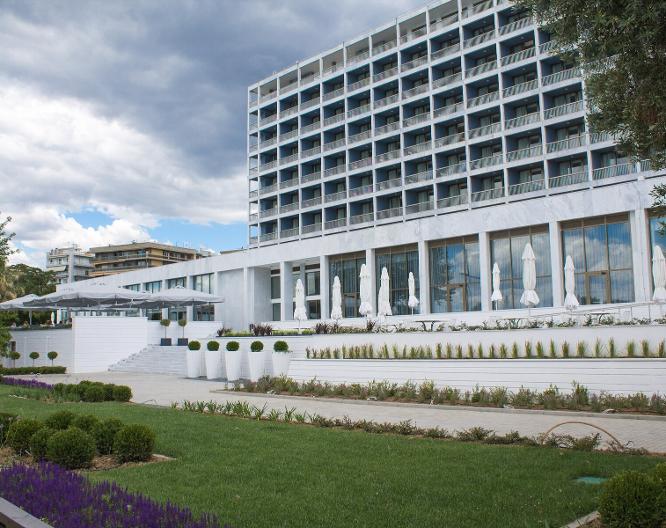 Makedonia Palace - Außenansicht