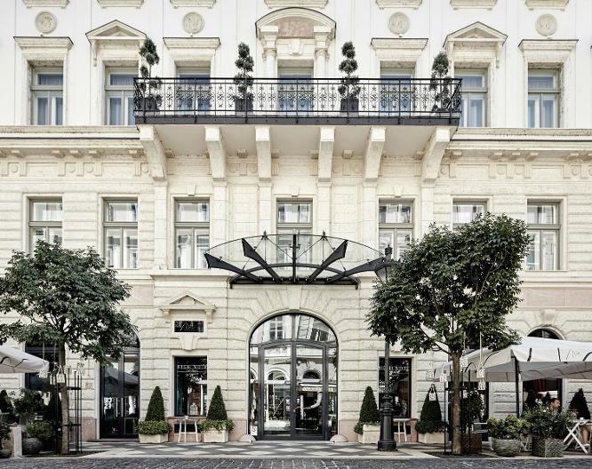 Aria Hotel Budapest by LHC - Außenansicht