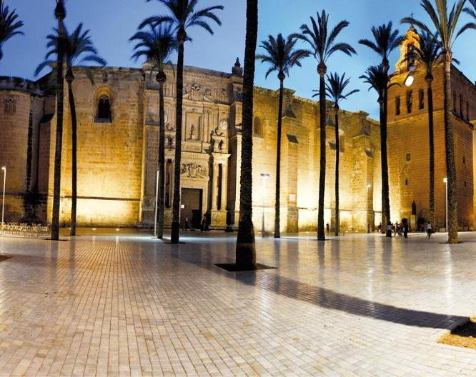 Catedral Almeria - Außenansicht