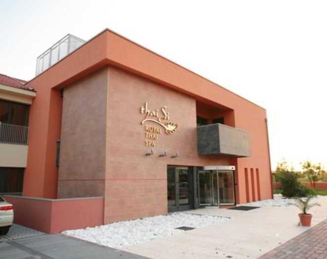 Thai Si Royal Thai Spa & Hotel - Außenansicht