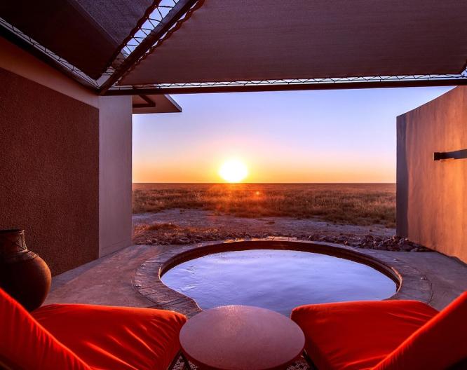 Etosha King Nehale Lodge - Außenansicht
