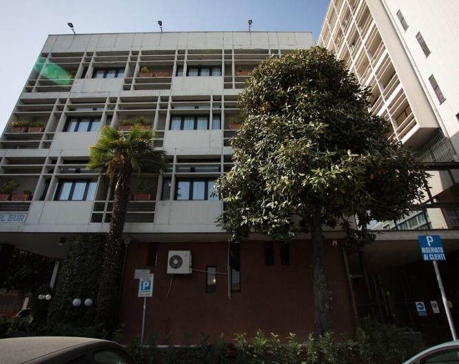iH Hotels Milano Eur Trezzano sul Naviglio - Außenansicht
