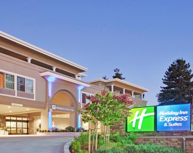 Holiday Inn Express & Suites Santa Cruz - Außenansicht