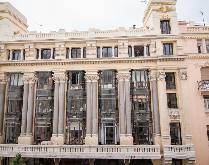Petit Palace Puerta del Sol - Außenansicht