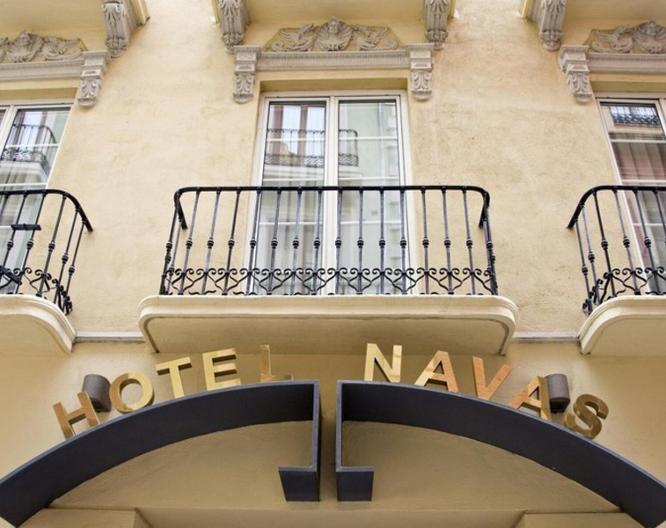 Hotel Navas - Außenansicht