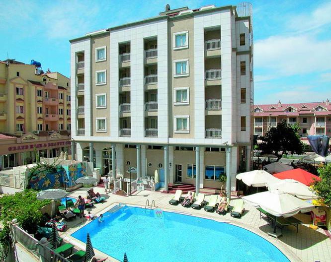 Almena Hotel - Außenansicht