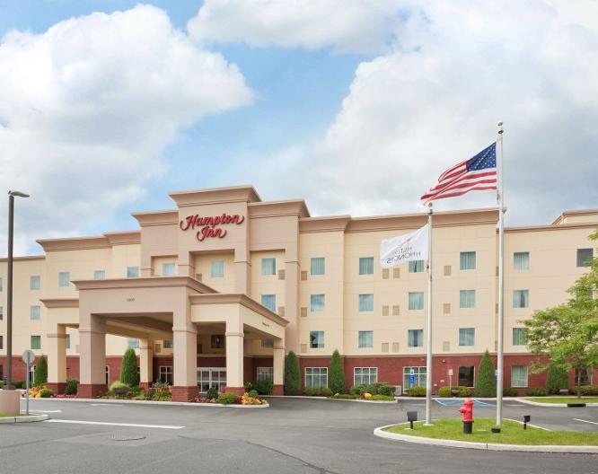 Hampton Inn Kingston - Außenansicht