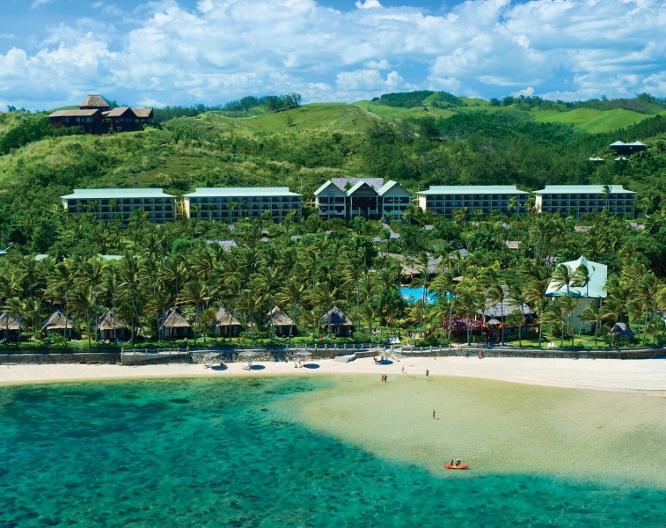 Outrigger Fiji Beach Resort - Außenansicht